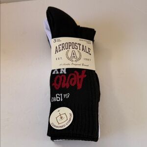 New Aeropostale Men’s 3 Pack Socks
